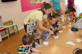 Warsztaty kulinarno - sensoryczne pt. 'Dzieciaki Zdrowo Smakują'