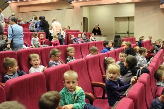 Wyjazd na spektakl teatralny  pt. 'Jaś i Małgosia'